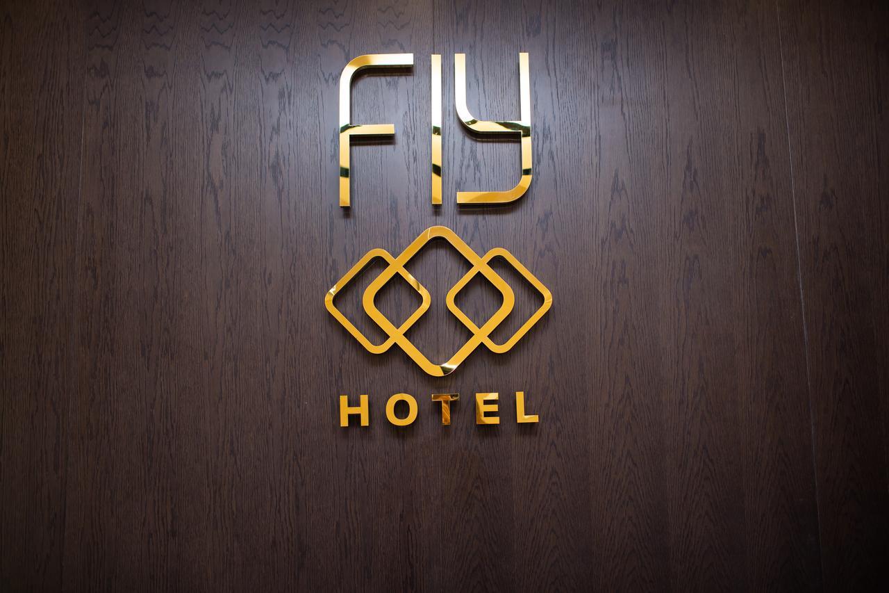 Fly Hotel Libreville Exteriör bild
